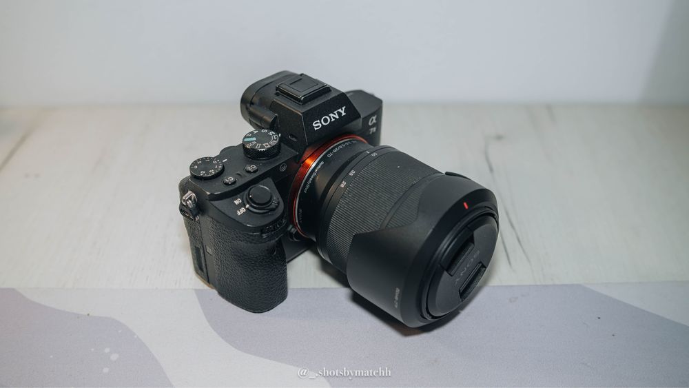 Sony a7 II 2 + Sony 28-70 F3.5-5.6