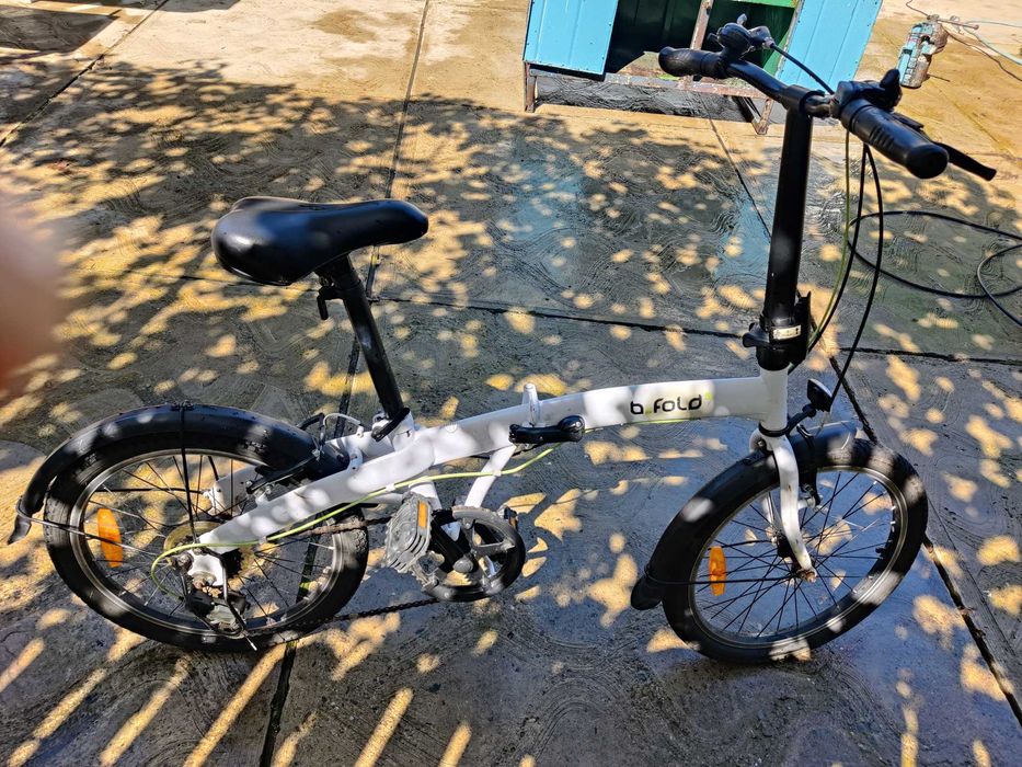 Bicicleta B_fold 5, pliabilă, roti de 20 inch