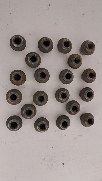 Set 20 piulite inguste M12×1,5, Outlander