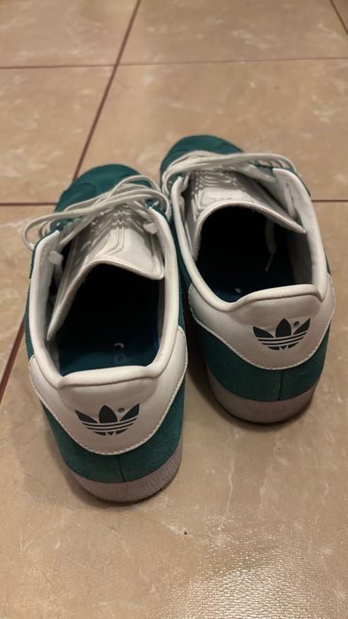 Vand adidas gazelle originali