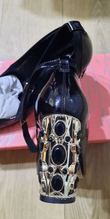 Туфли 39 размер нарядные