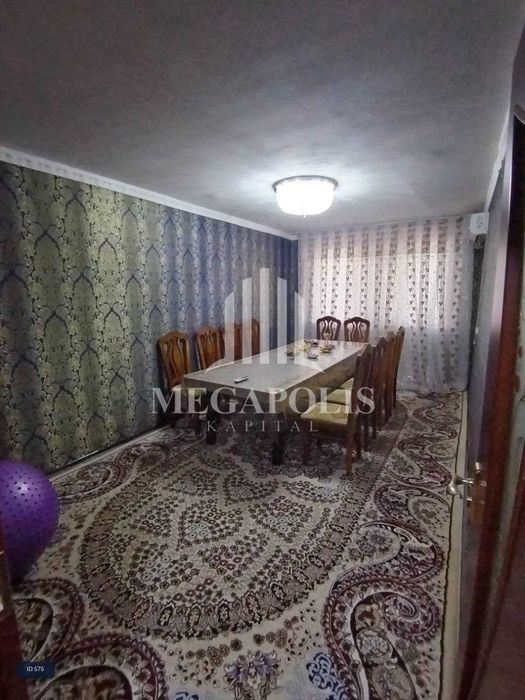 Buxoro, Konechkada 3 xonali kvartira arzon narxda sotiladi.№575