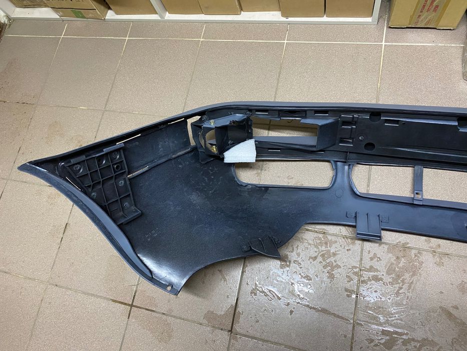 Бампер передний Audi 80 B4 Ауди Б4