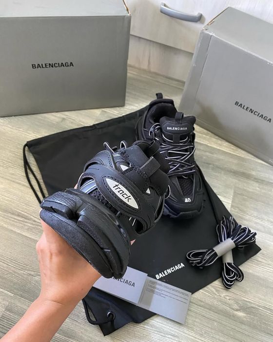 Balenciaga Track