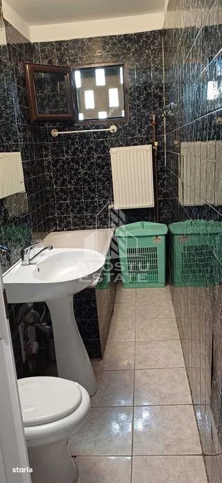 Apartament cu 2 camere, etaj 4 cu acoperis, zona Dacia