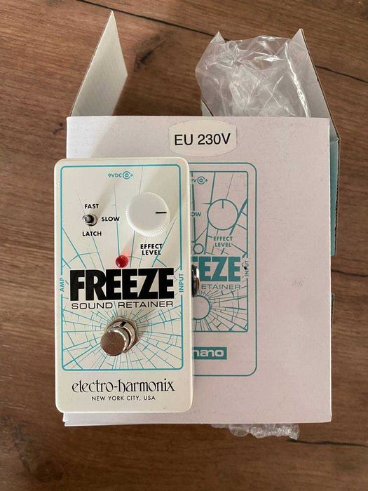 Electro Harmonix Freeze Sound Retainer Китарен Ефект Педал