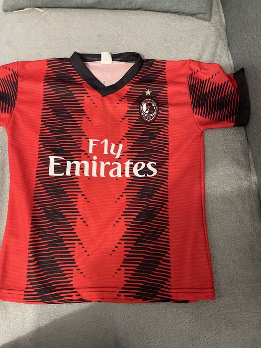 Tricou si pantaloni de fotbal cu rafa leao