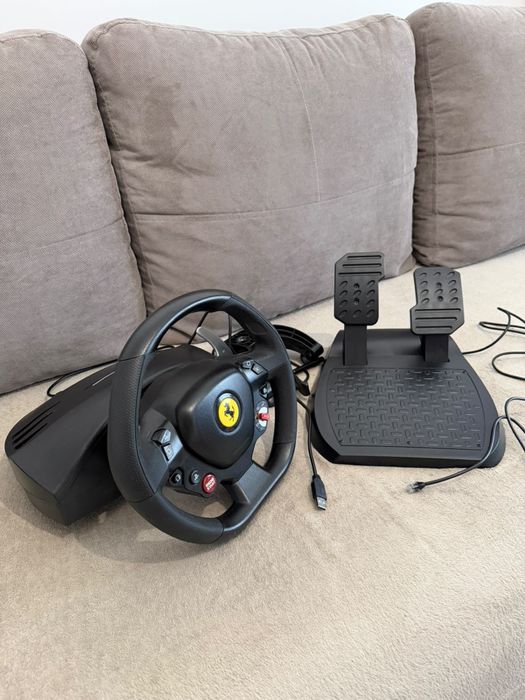 Volan gaming Thrustmaster