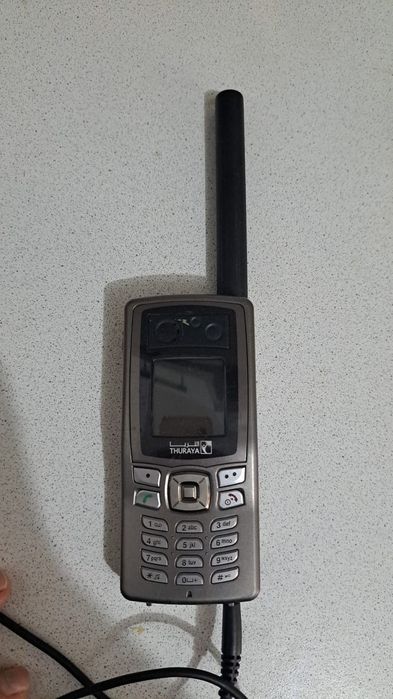 Спутниковый телефон Thuraya SO-2510 + Длинный кабель питания + 2 SIM
