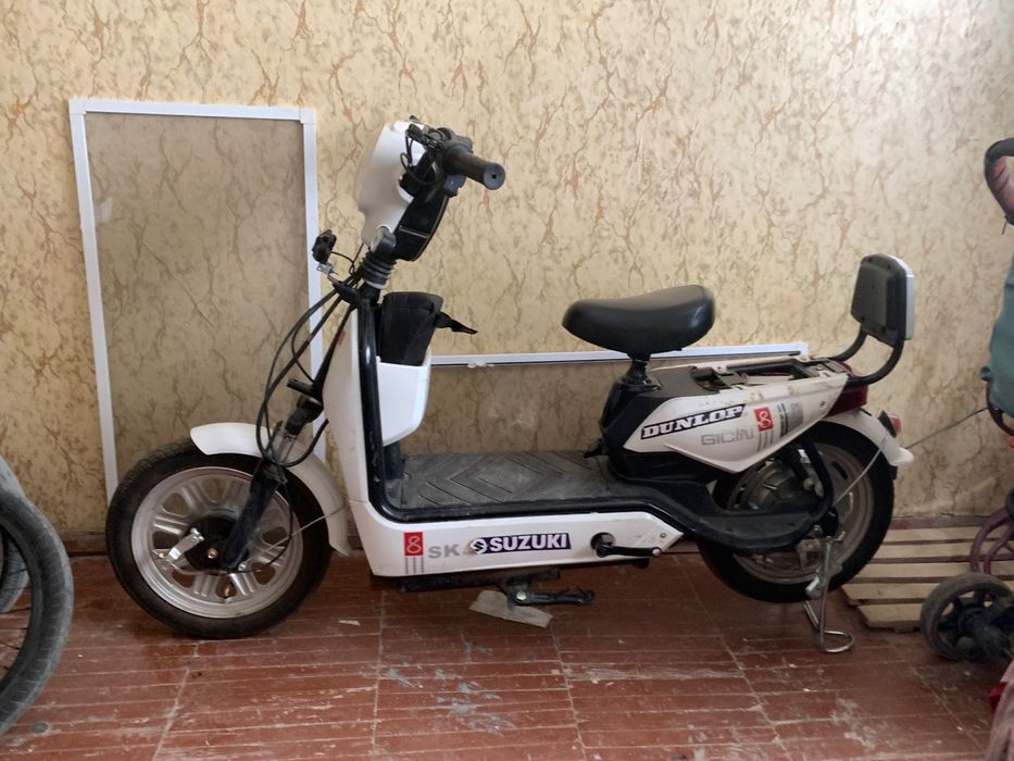 Продам электроскутер