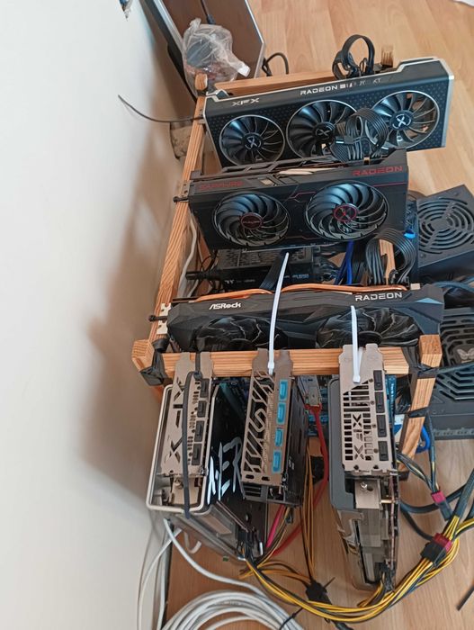 Видео карти радеон (6700,6800,6600)