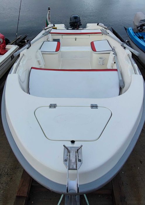 Лодка Safter 450 (2020г.), Yamaha 25кс (2023г., 456 часа), Garmin 7sv