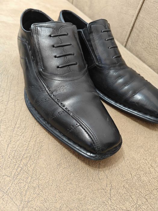 Официални черни обувки Bugatti/Бугати-43 номер