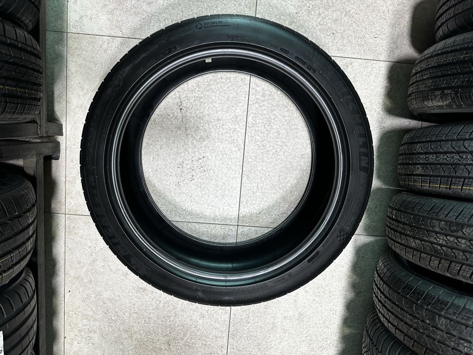 285/40R23 michelin pilot sport 4s