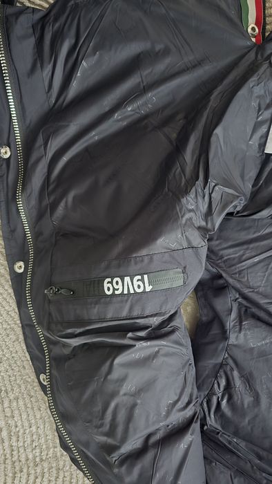 Пухен елек Versace нов XL