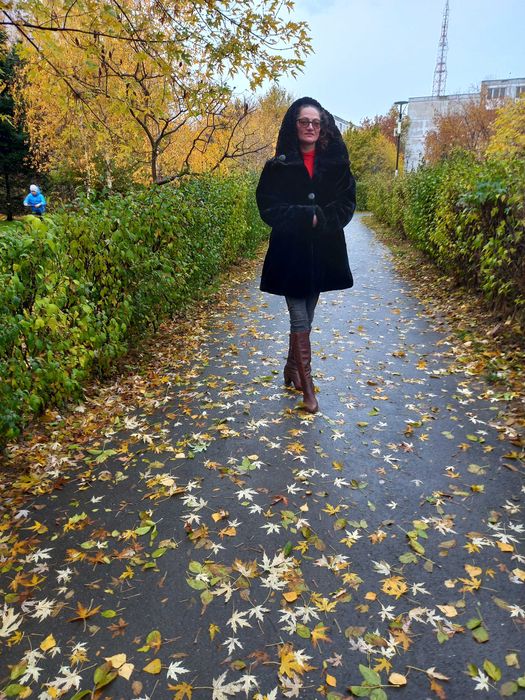 Haina de blana cu nurca