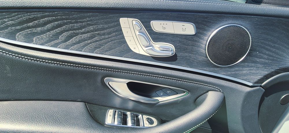 MERCEDES-BENZ E-Class 2019 — imagine 4