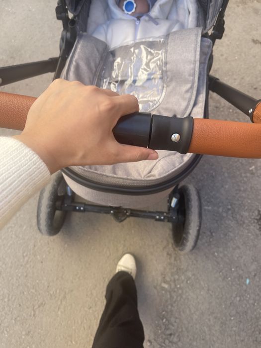 Продам коляску б/у