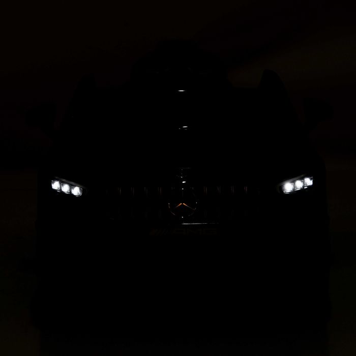 ПРОМОЦИЯ!НОВО!Акумулаторна кола Mercedes CLA с 12Vбатерия,4х4,EVA ГУМИ