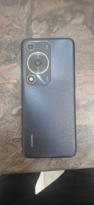 Huawei nova Y72S
