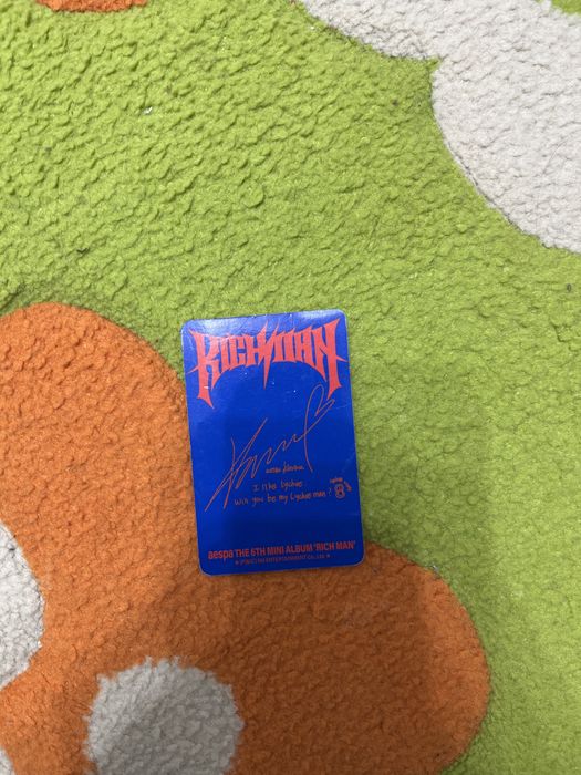 Vind album "Rich Man" aespa versiunea NINGNING