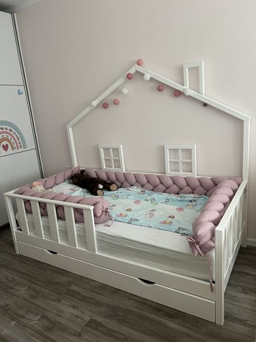Детско легло - къщичка, тип Монтесори