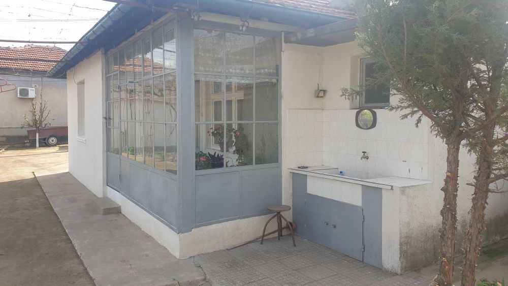 Продава се Къща в с. Градина, Област Пловдив - 1100 кв.м за 50 €/кв.м - Снимка #1