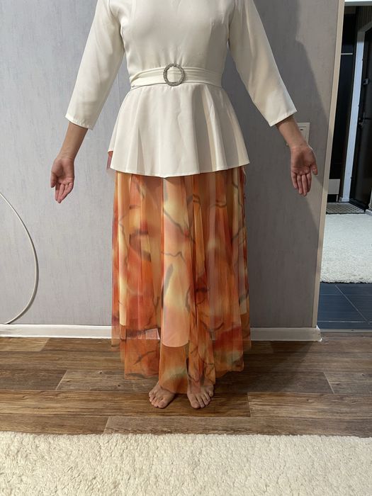 Продам вечернее платье на мероприятие