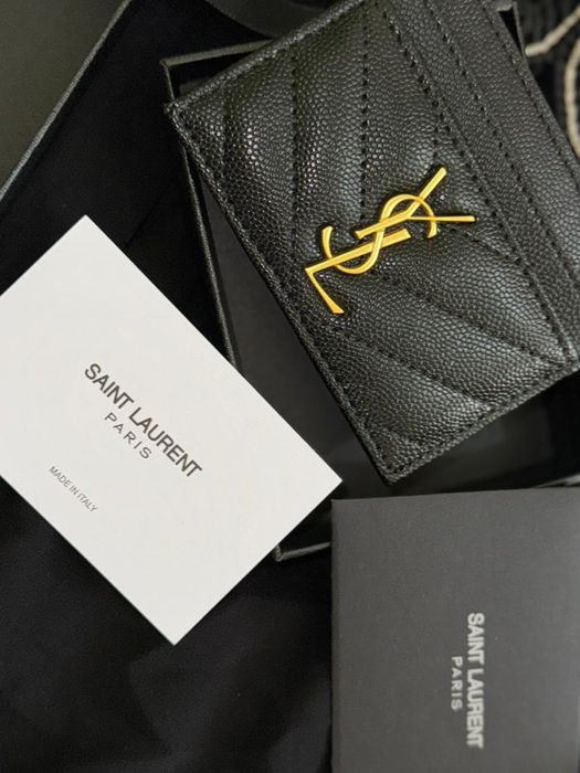 Etui carduri Saint Laurent