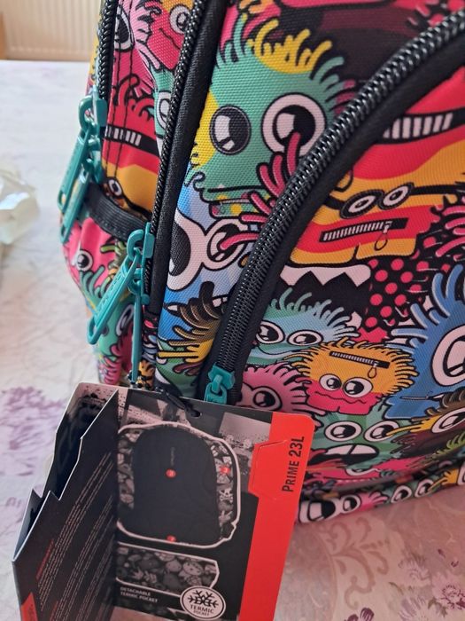 Ученическа раница за момиче