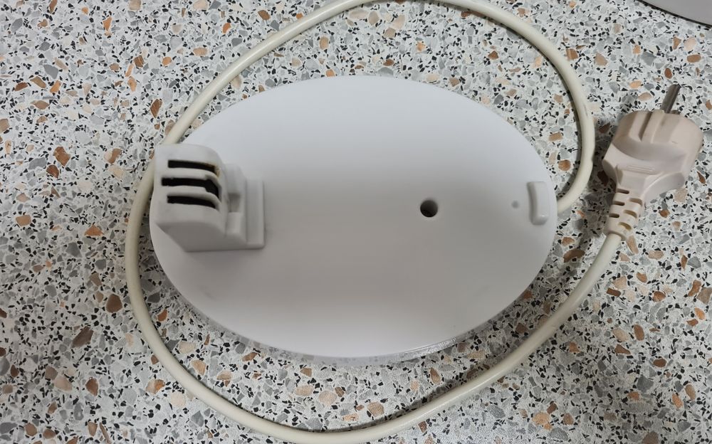 Электочайник Scarlett