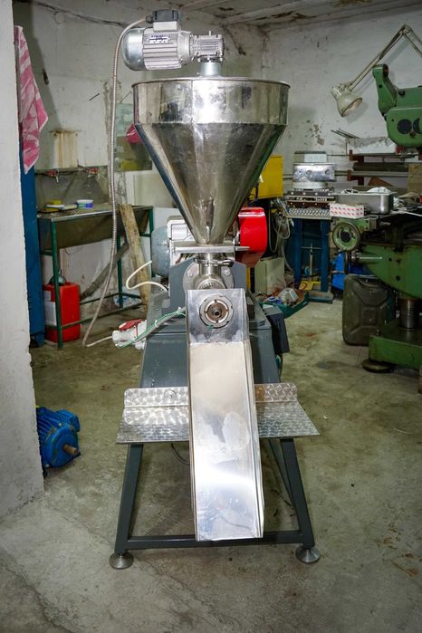 Presa de ulei la rece - inox