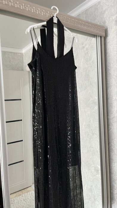 Продам Вечерное платье с паетками