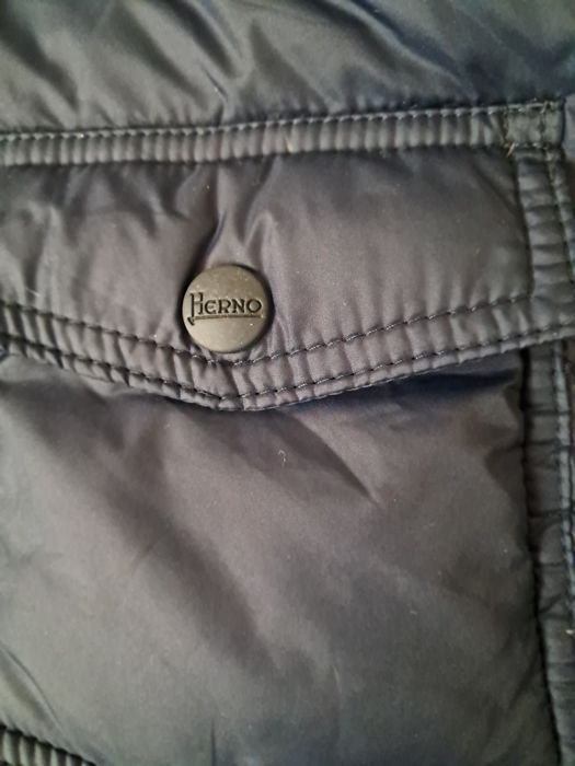 Geaca de copii pentru 8 ani çuloare bleumarin marca Herno  cu puf