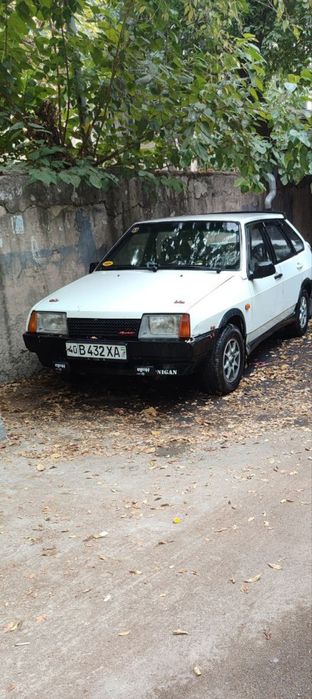 Лада 09 сотилади