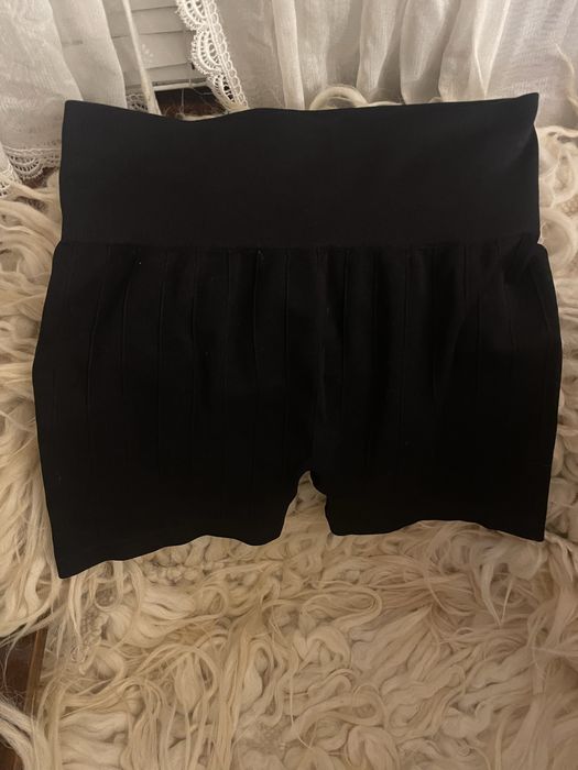 Дамски спортни сетове,Oysho и др.