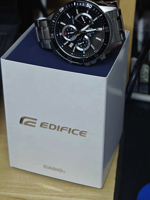Мужские часы Casio EDIFICE EFV-640DC-3A