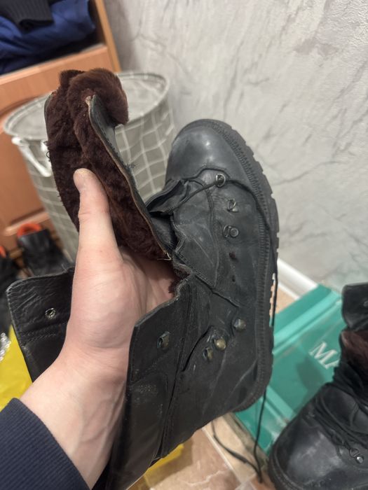 Зимний обувь ботинка