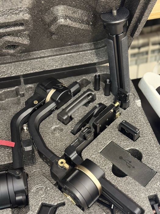 Zhiyun | Crane 3S