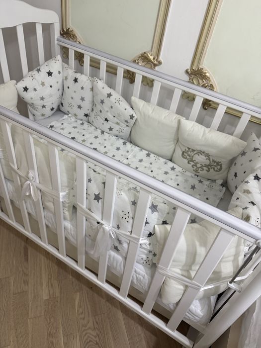 Кроватка для млоденцев