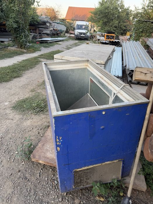 Продам холодильник