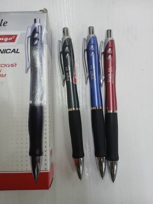 Механический карандаш