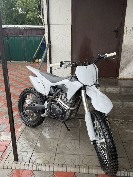 Кроссовый мотоцикл Hammer