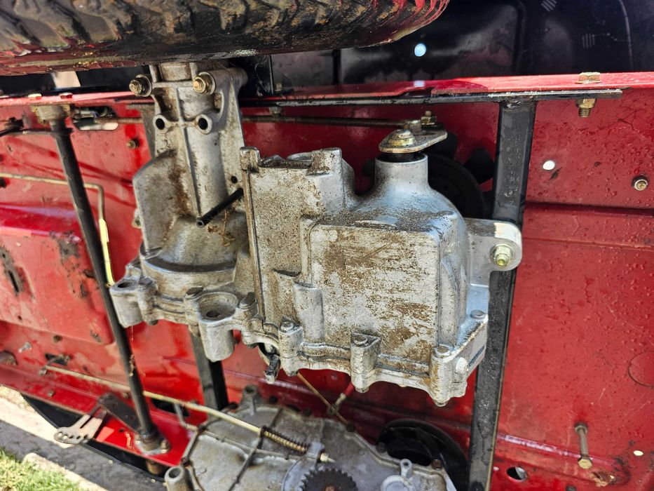 Тракторна Косачка TORO .ХидроСтатични Скорости.