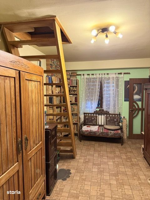 Vand casa 5 camere in Cruceni 15 min de Centrul Aradului ID: 44925
