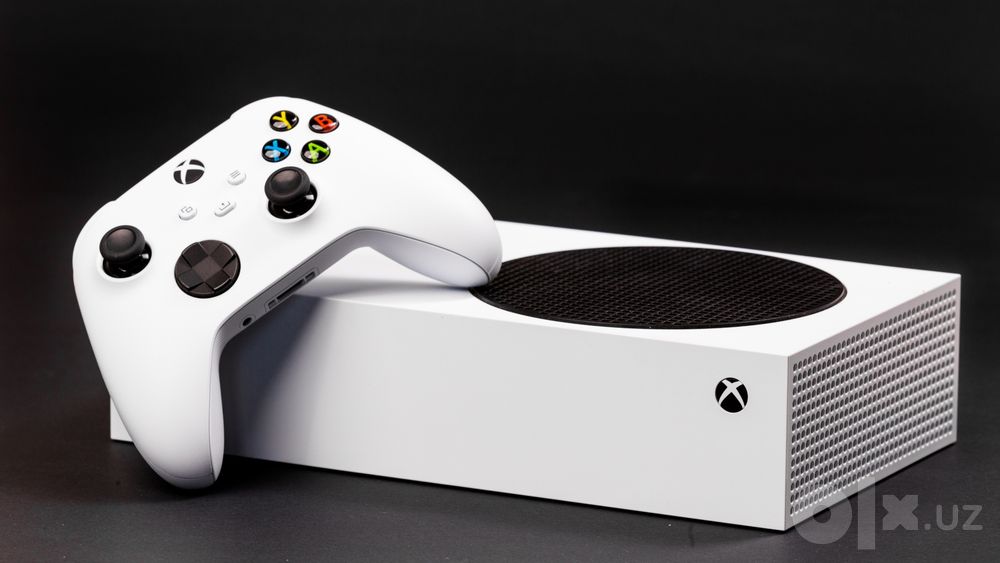 Xbox One S (НОВЫЙ) Срочно по оптимальной цене