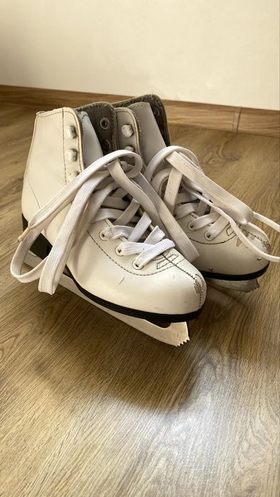 Коньки фигурные 31-32