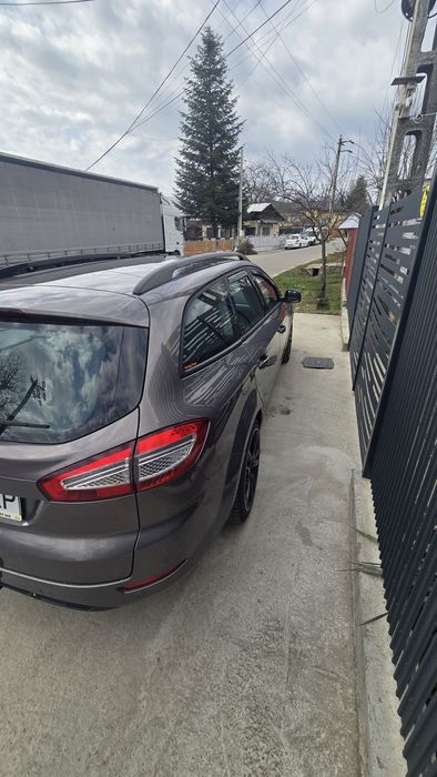 Vand Ford Mondeo