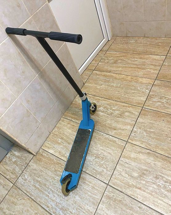 Trotineta de scheme predare personala în București