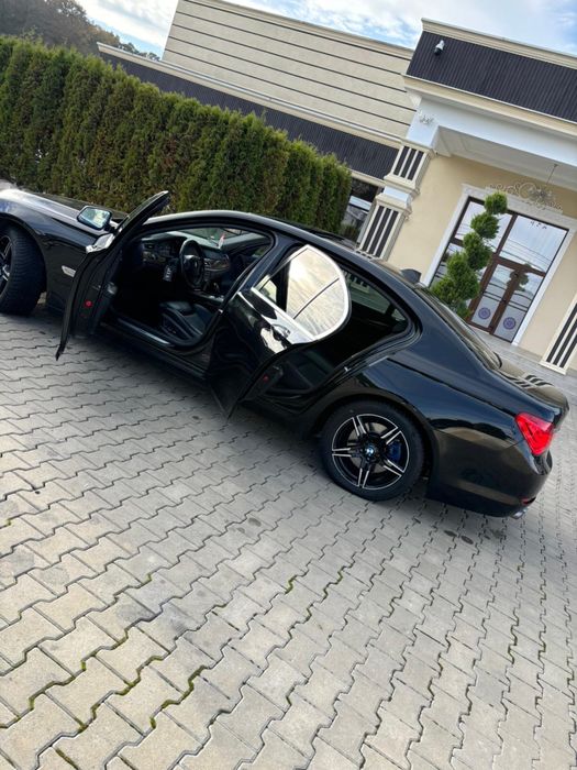 BMW 7 Series 0 — imagine 4